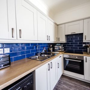 Flat 3 equipped kitchen